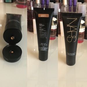 NARS Velvet Matte Skin Tint- Cuzco